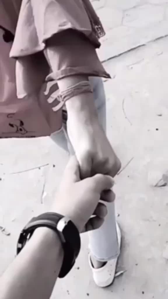 @_ⁱᵗᶻ_ᵇøᵇᵇʸ_ ✔
