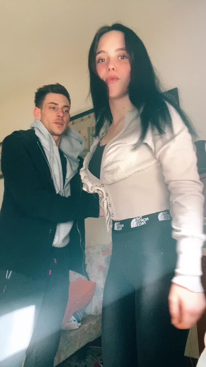 @Zaira. bergo
