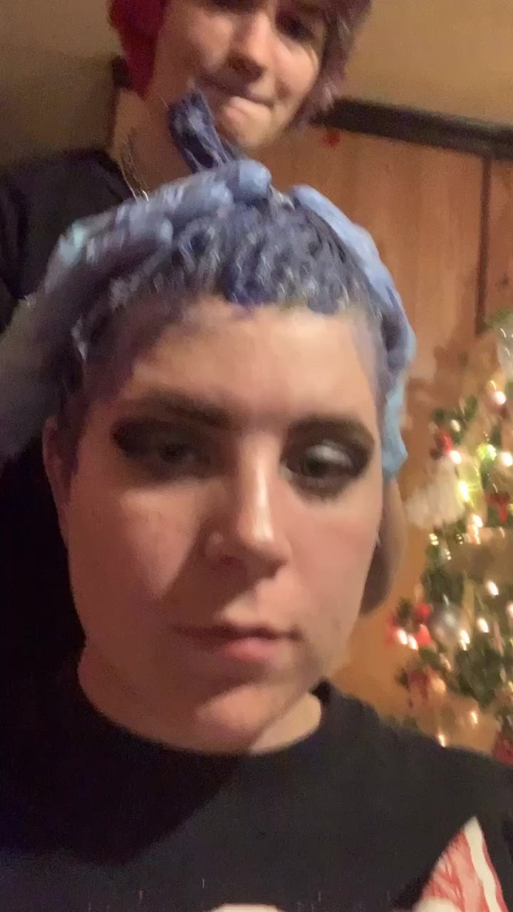 @LizzyBunny