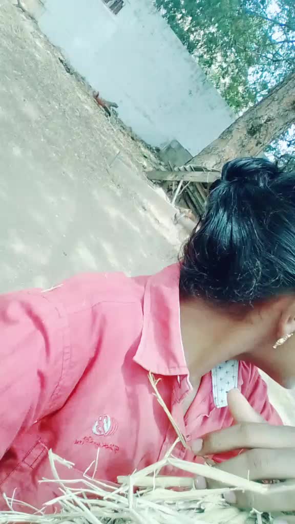 @menaka qt