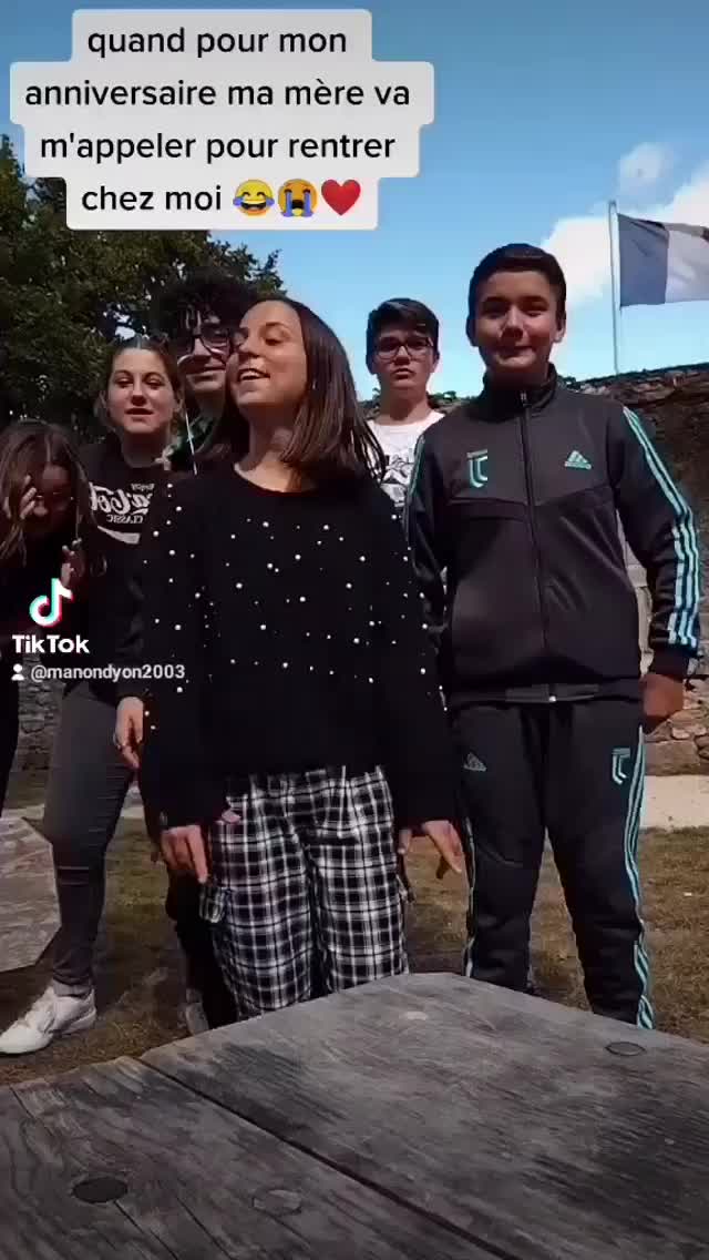@noemiee