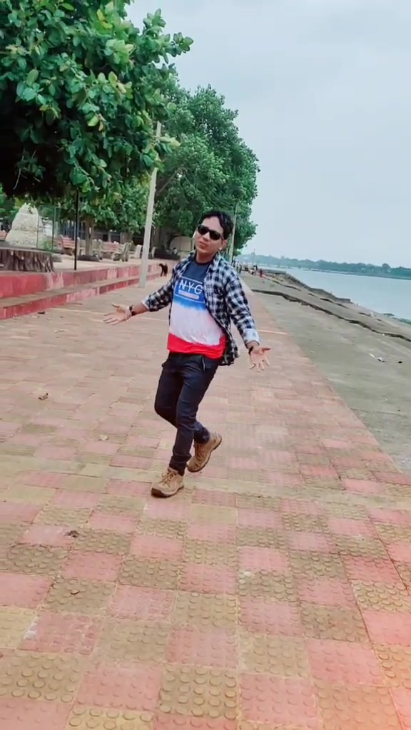 @Mohanish Sahu &hearts;️