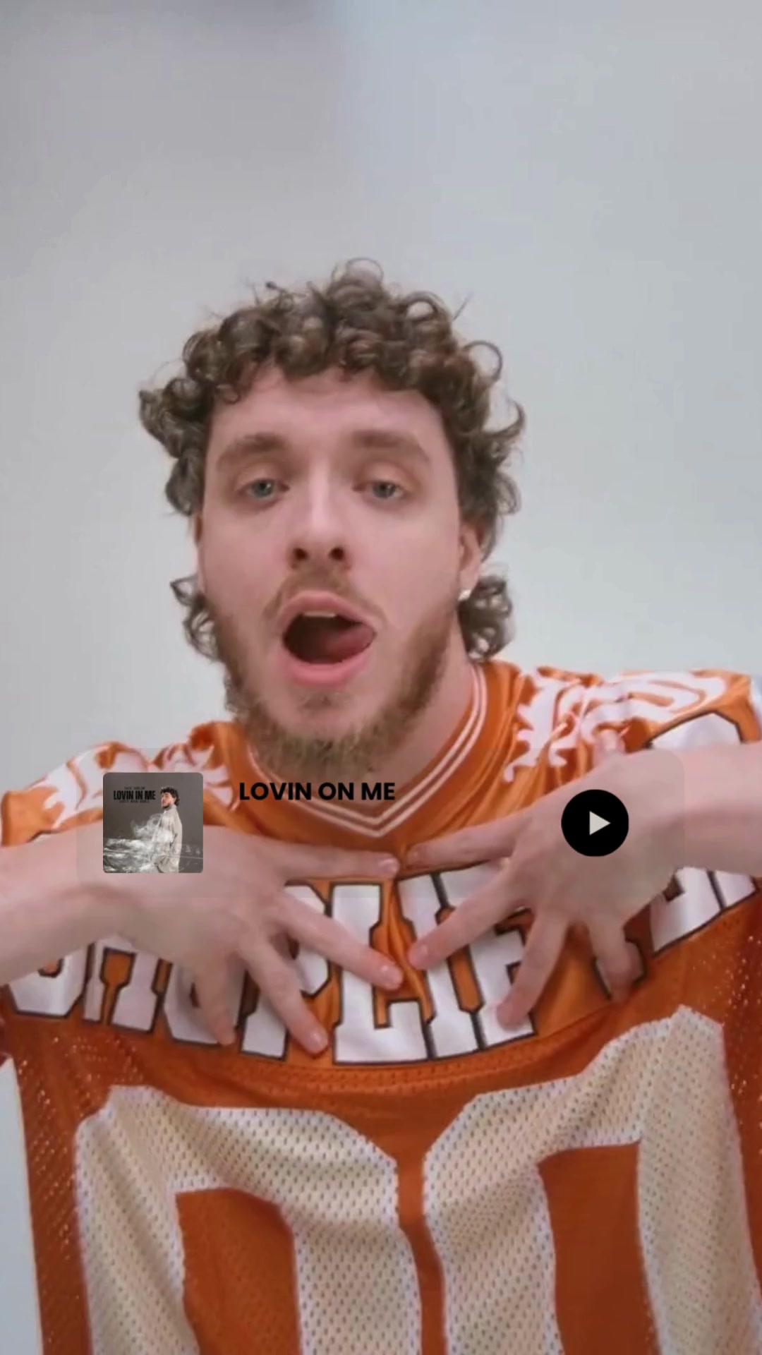 @𝐒𝐨𝐧𝐠 𝐓𝐫𝐚𝐱 🎙️