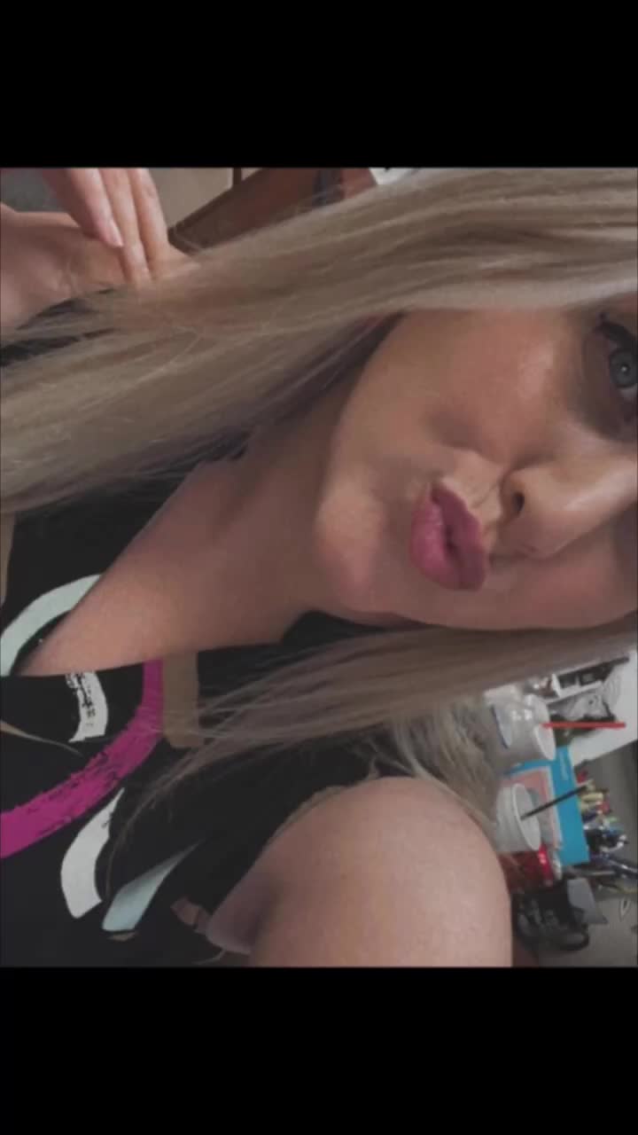 @Kittjones