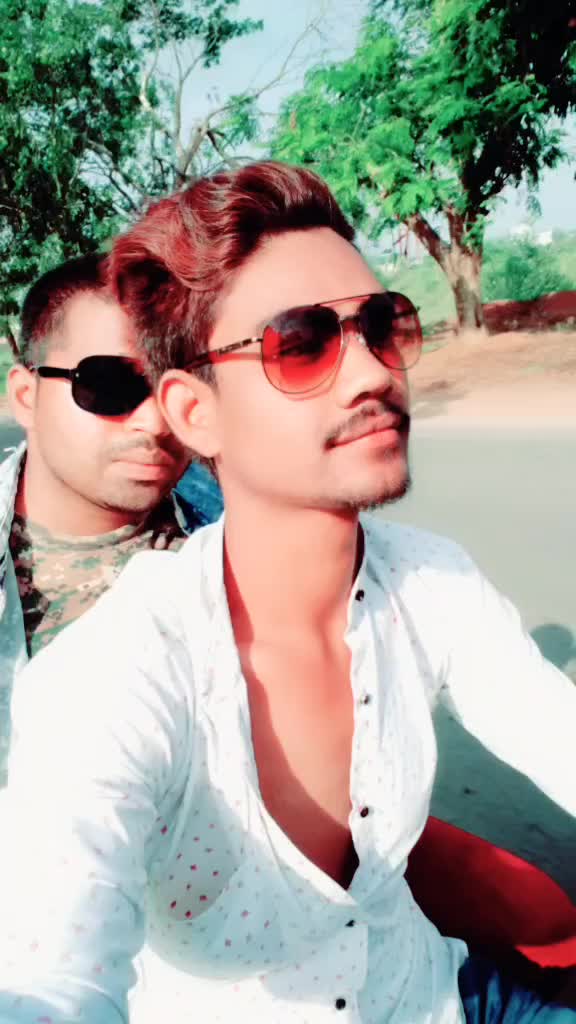 @MR.AKSHAY.LAHRE.04