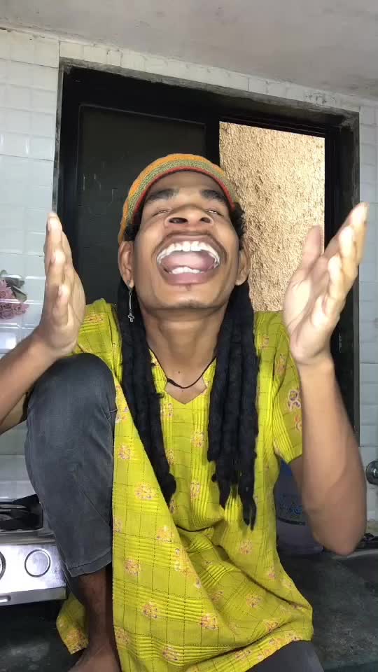 @funnyboy___