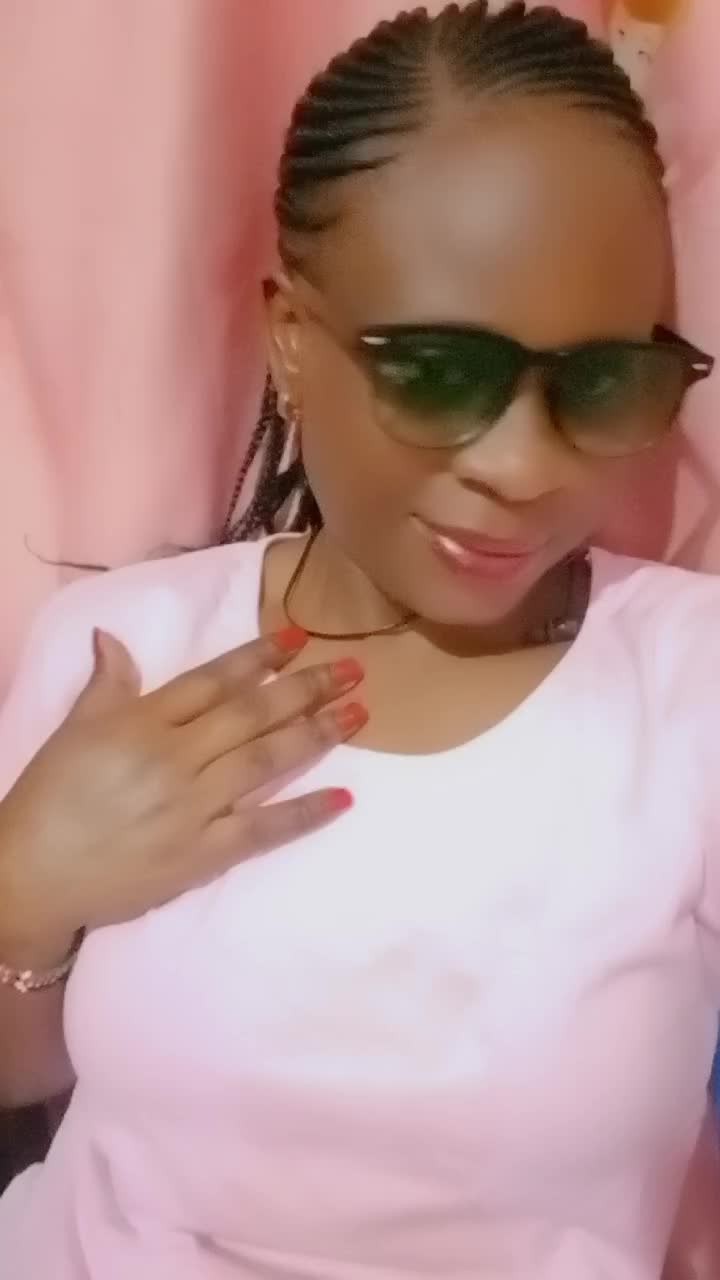 @unice favor girl ❤️❤️