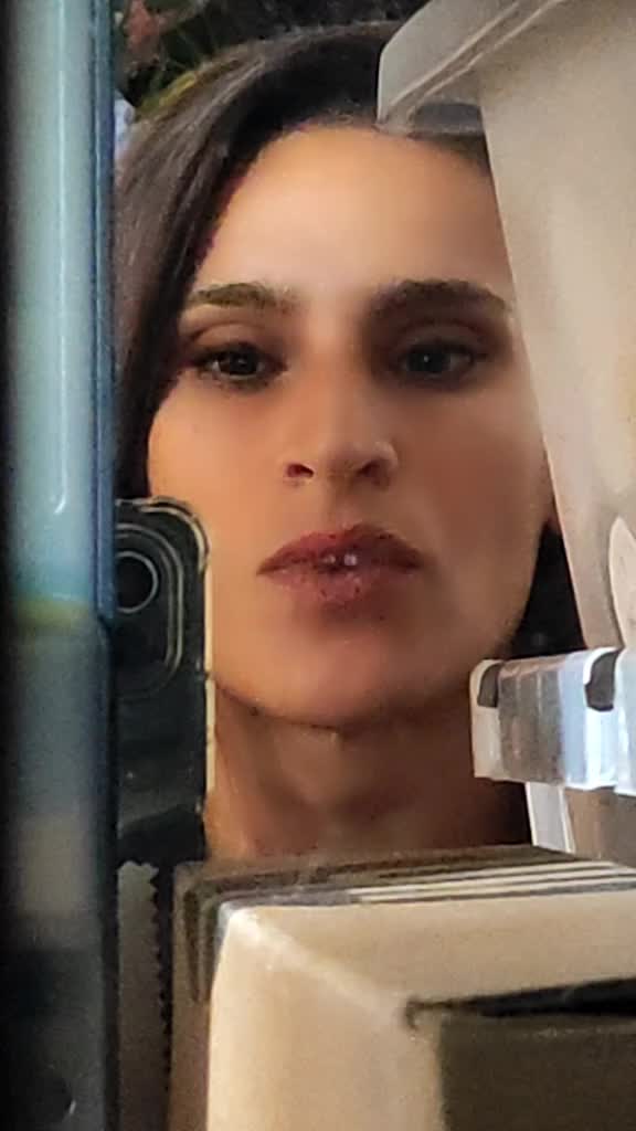 @Fafalafada