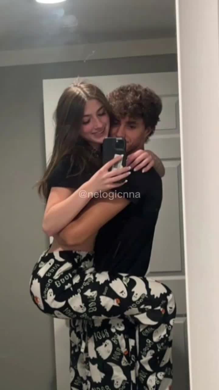 @🦋