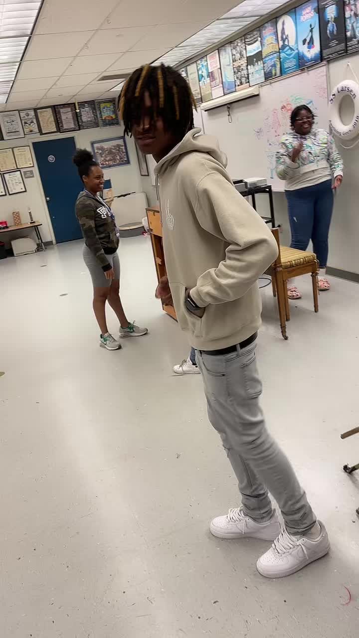 @DoubleⓂ️