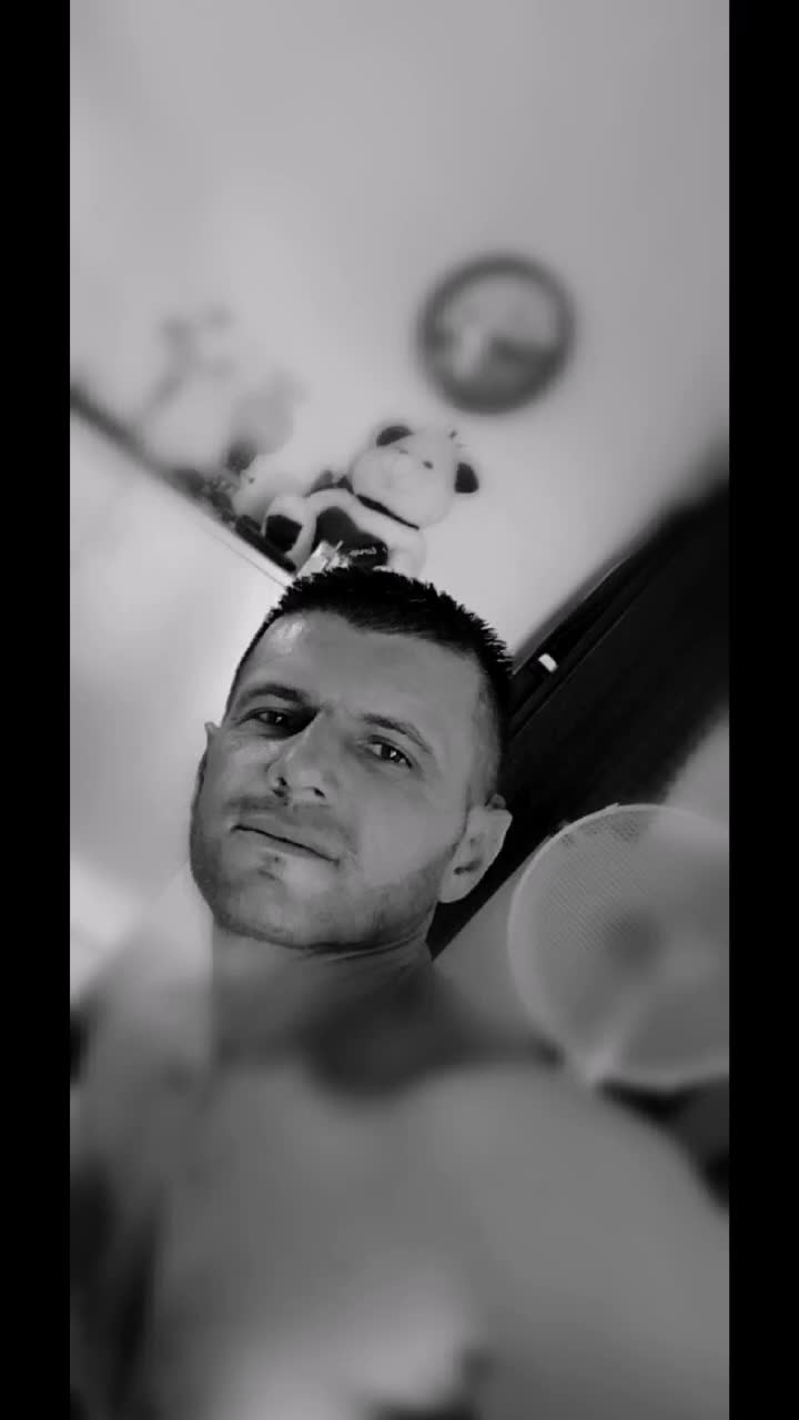 @user8160820372001