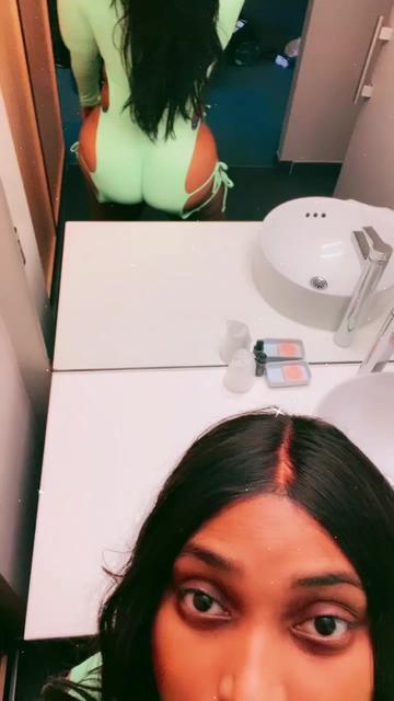@tha_alienn