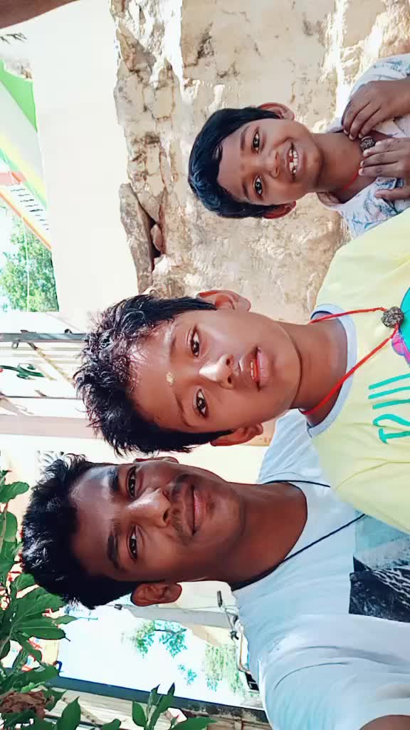 @ViP