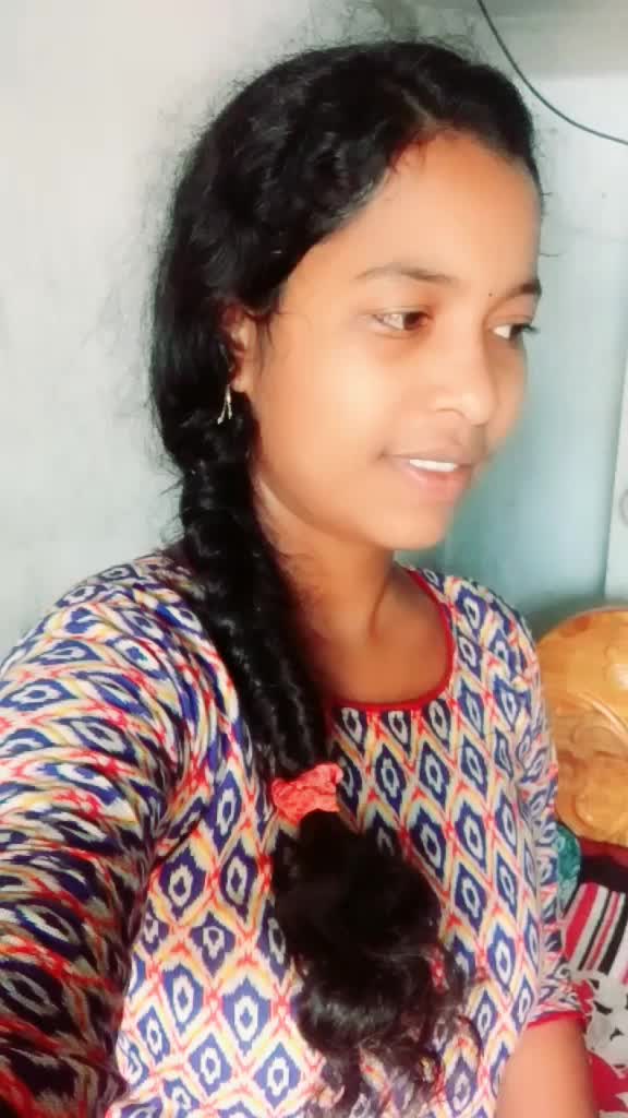 @Rowdy girl sweety😎
