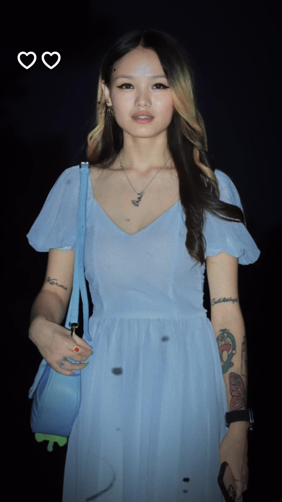 @👸