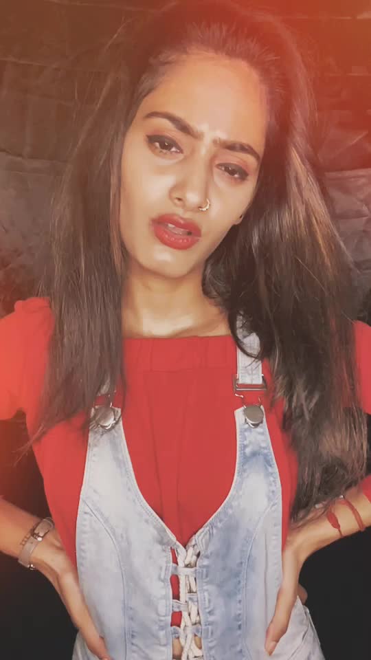 @AnuShka RouTray 🥀