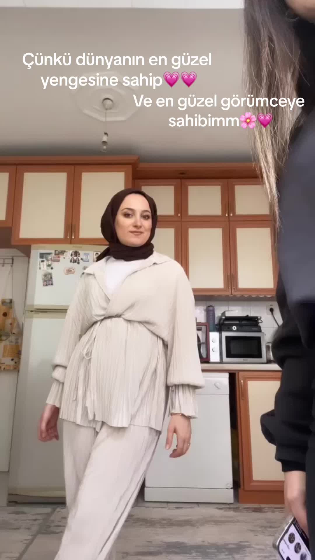 @Büşraakeee