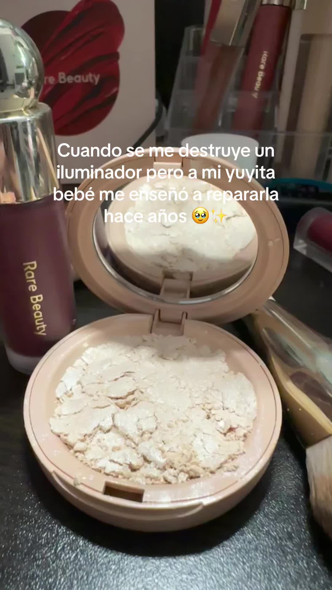 @Evelyn Roc&iacute;o 🦋
