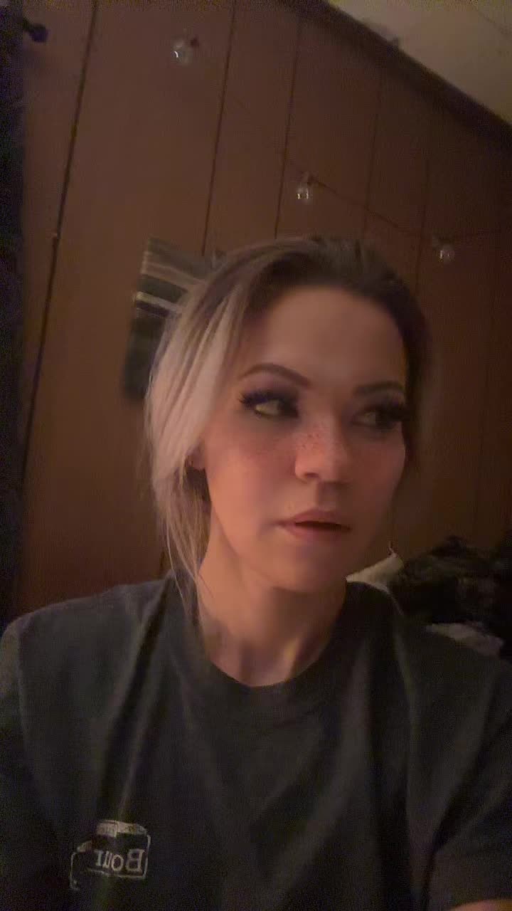 @KattKelley_