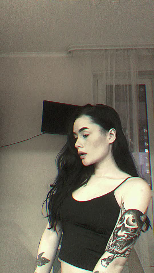 @𝕻𝖊𝖗𝖘𝖎𝖐