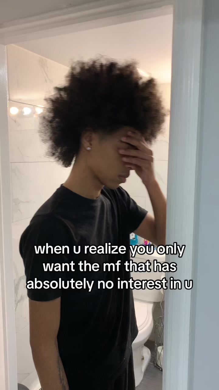 @zeus 🖤