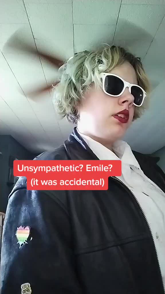 @Rat Named Remus 💜