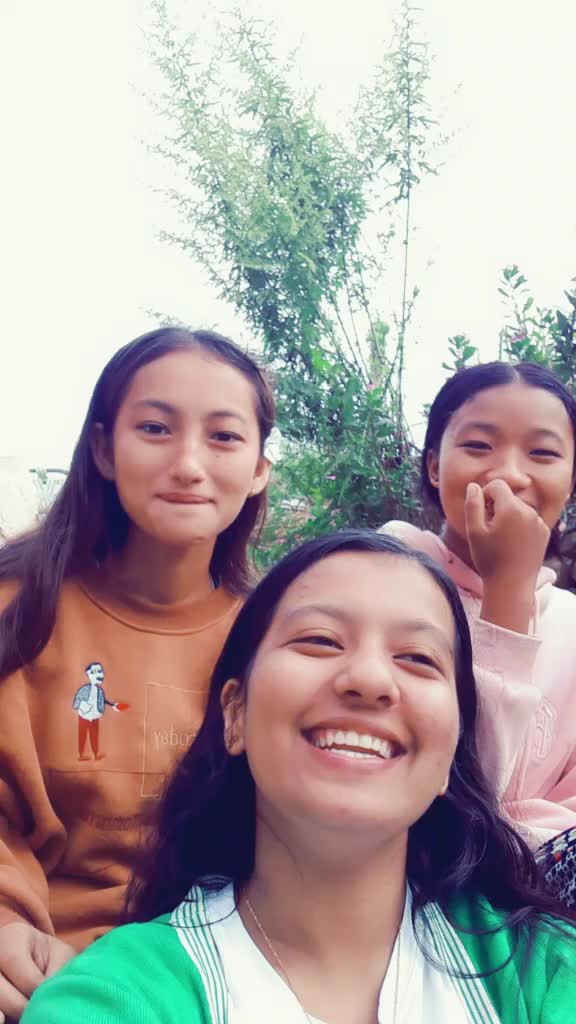 @👑Gareema bee swee❣️