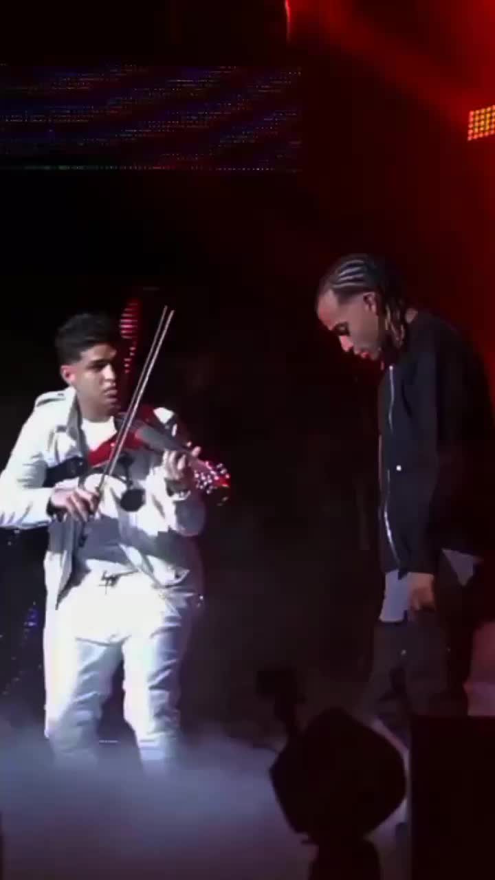 @VINILTV