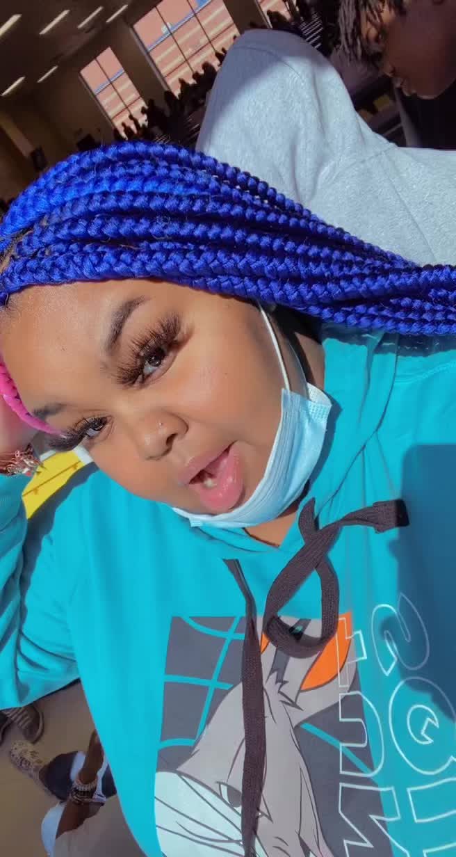 @Biigg Redd Not The lil 1💙😍.
