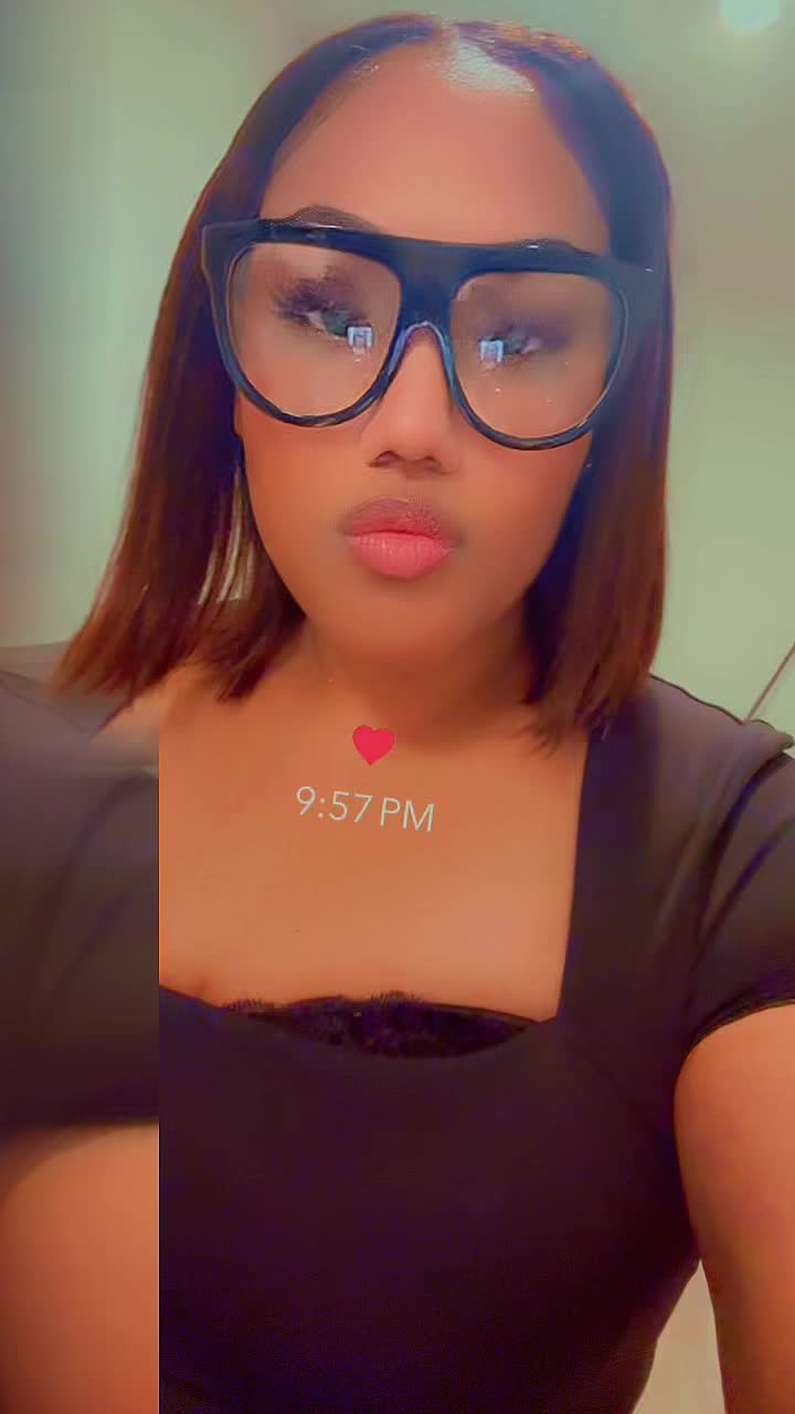 @morena_vee
