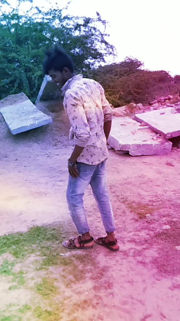 @user989111921557