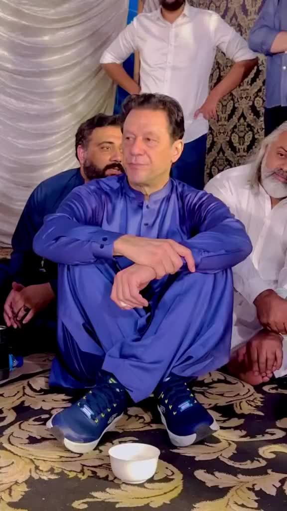 @@_KING_KHAN_👑✌️