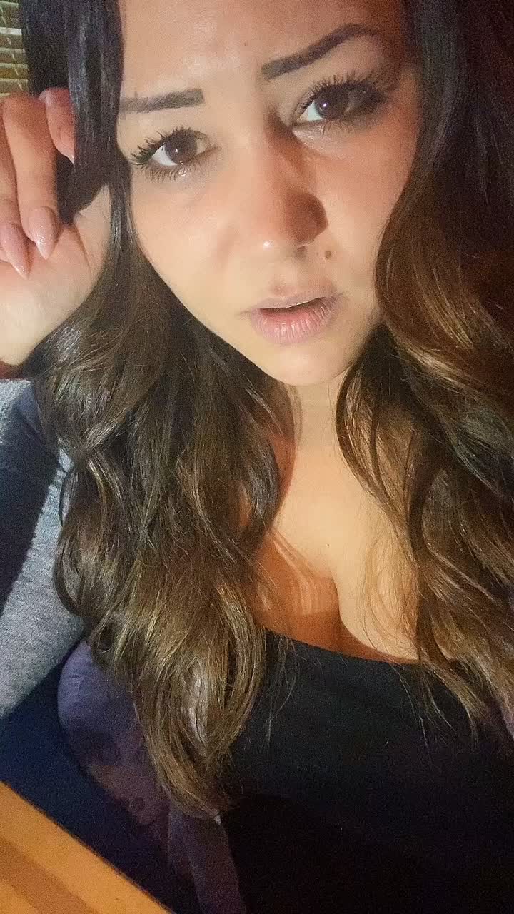 @Elena_xhe