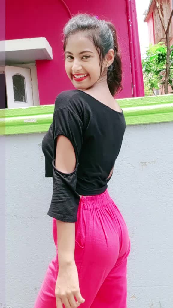 @Riya ( Sunny)😍🥰