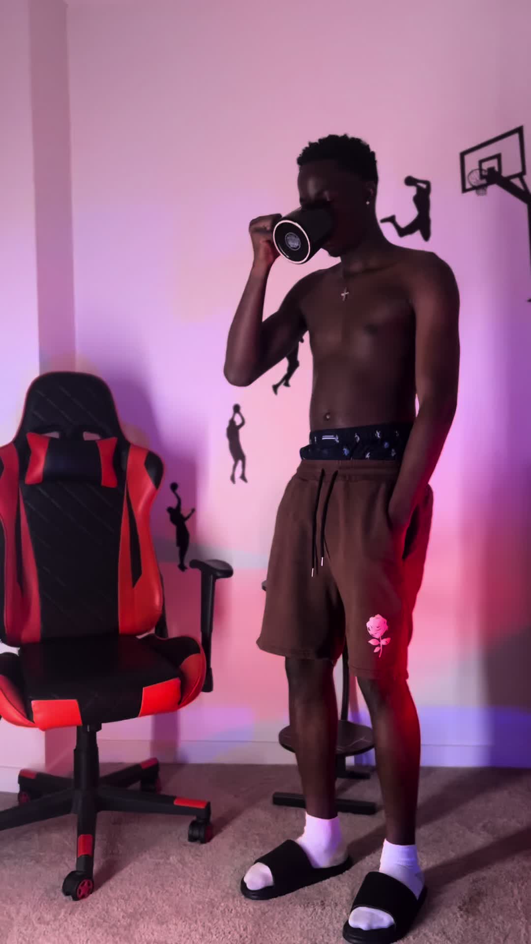 @LeooRichie