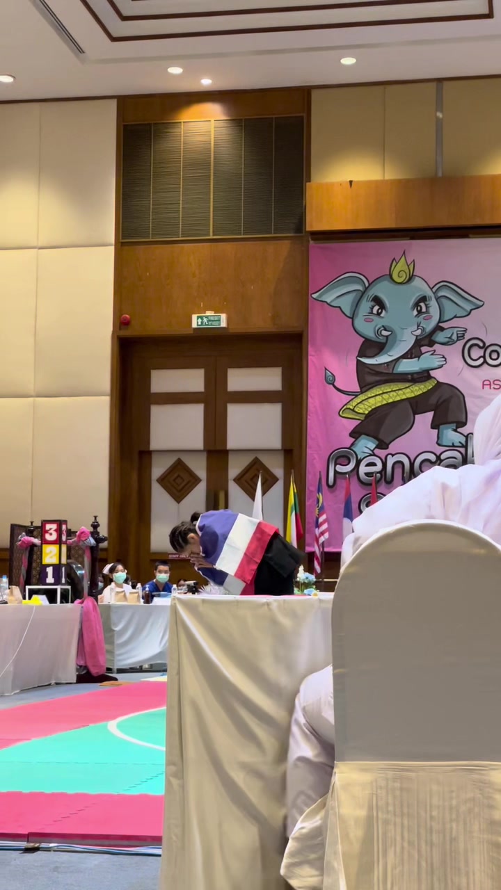 @อ้อนแอ้นที่แปลว่าเซ็กซี่💋