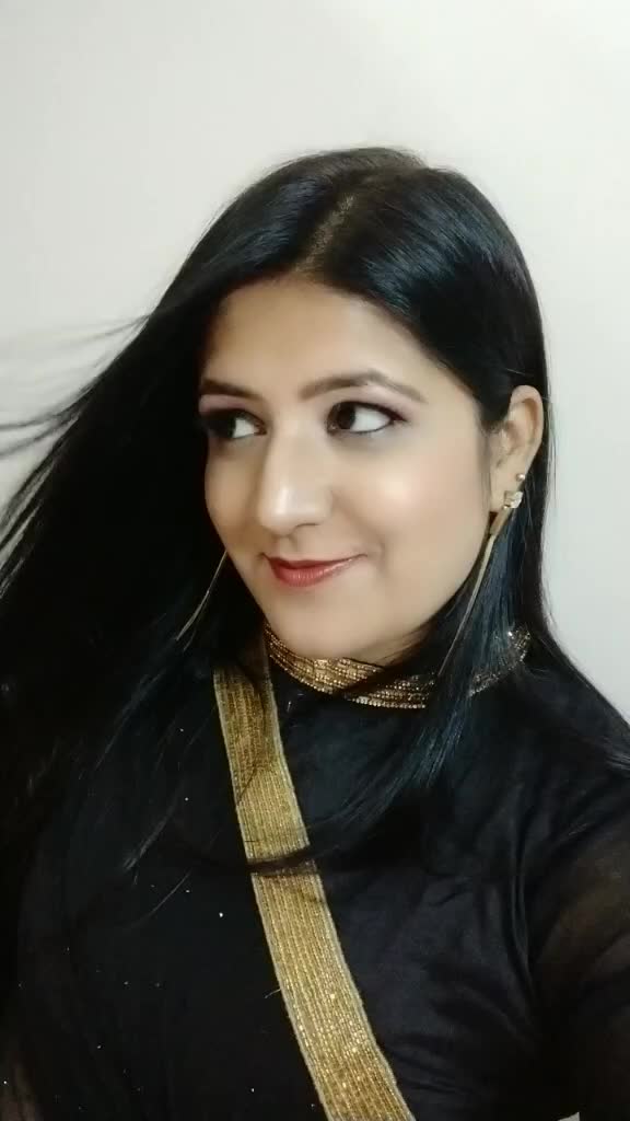 @Roshni Hotwani