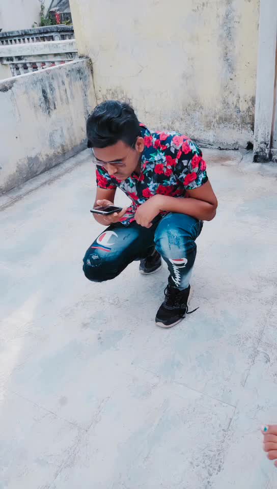 @_.Mr._.Ashu._
