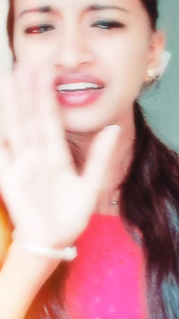 @👑Divya 👑