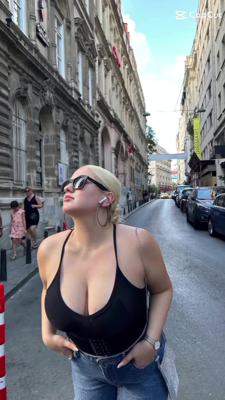 @Elif.Naz