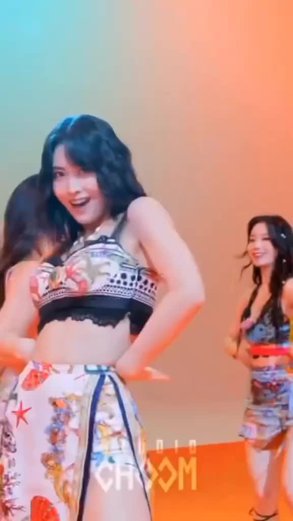 @โฆ๐๐๐๐๐๐๐๐๐๐โง