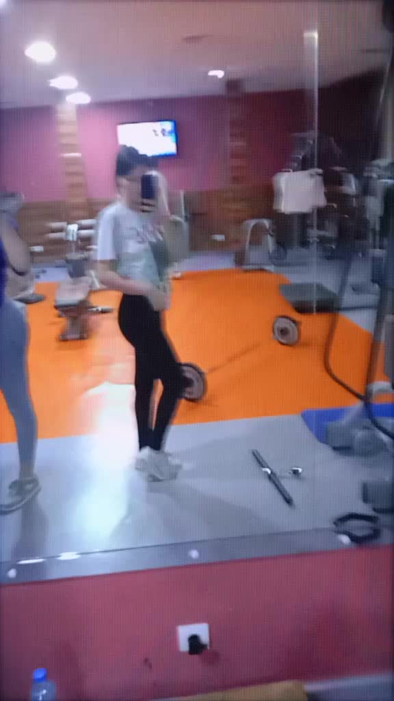 @sarazejak4