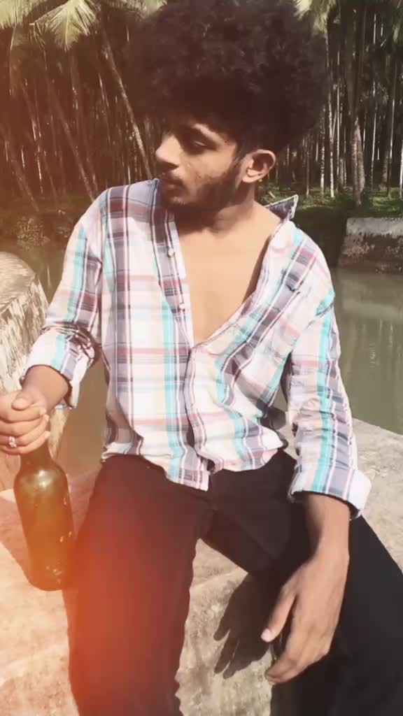 @_mahroof_
