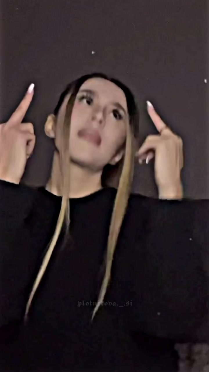@𝖒𝖞 𝖚𝖓𝖎𝖛𝖊𝖗𝖘𝖊❤️🫐