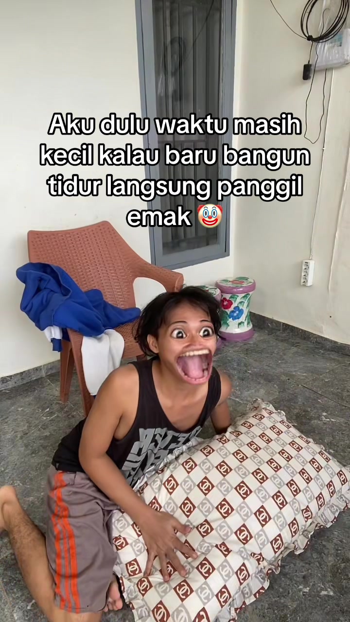 @YAYAT