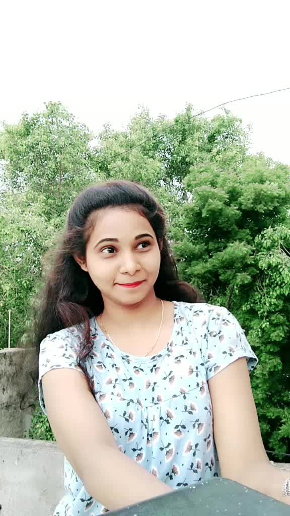 @pihu🐥