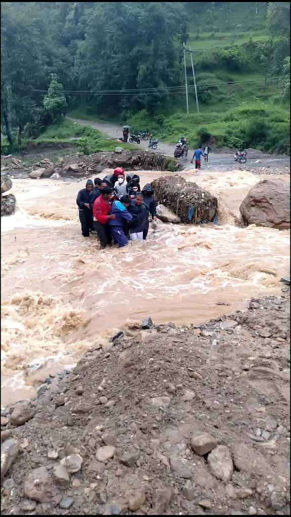 @मौनयात्रा स्मृतिधुन