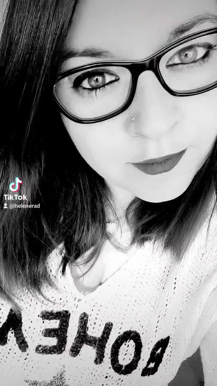 @H&eacute;l&egrave;ne Rade