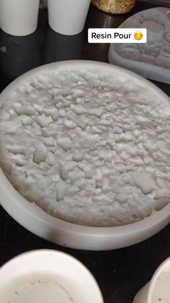 @Hayley's Resin