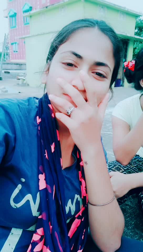 @SoNaLi SiNgH